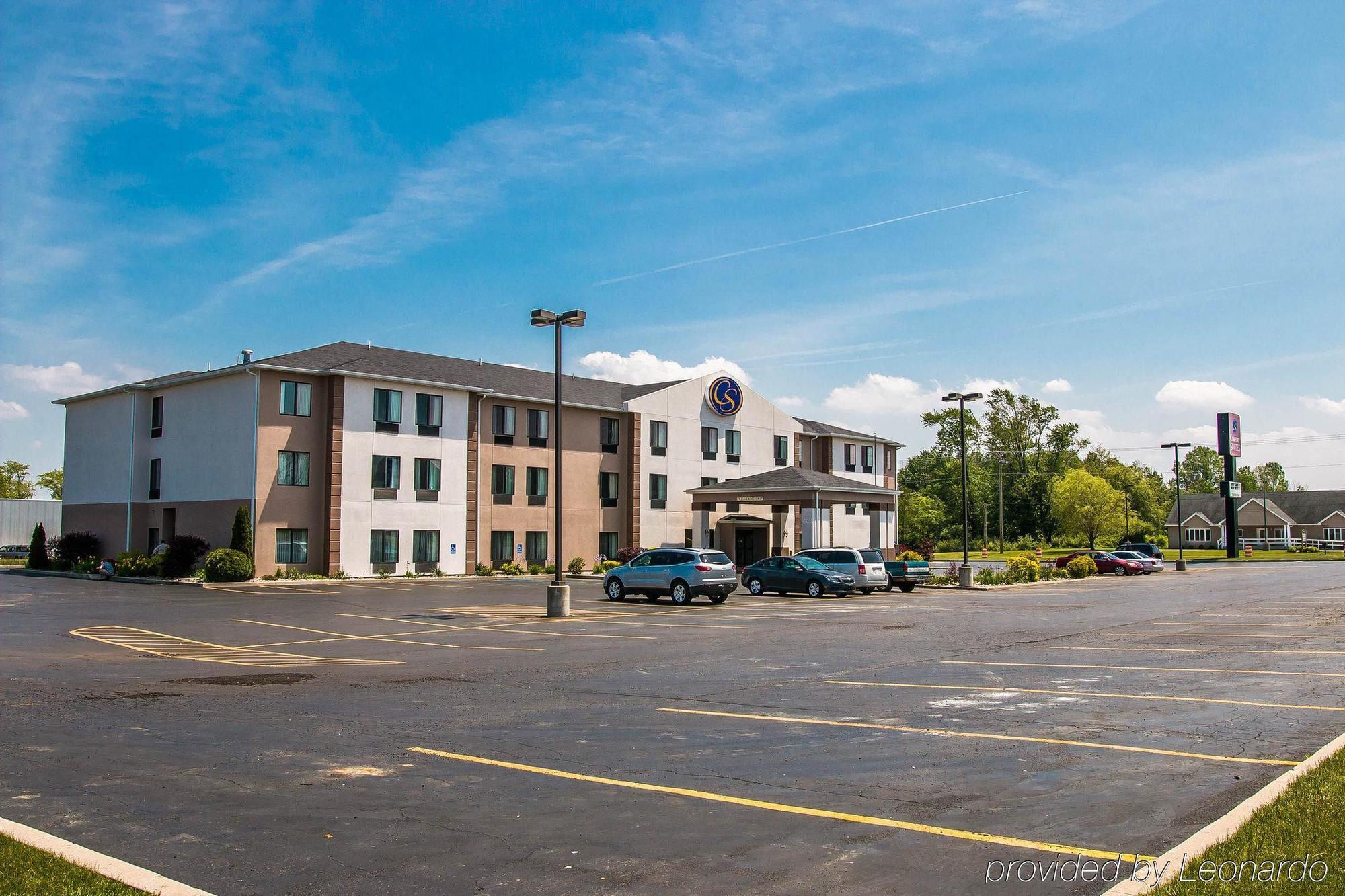 Comfort Suites South Haven Near I-96 Ngoại thất bức ảnh